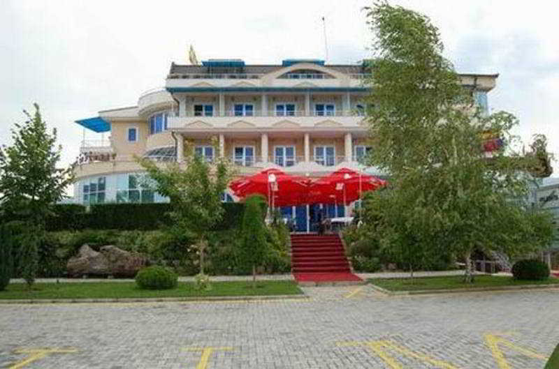 Hotel Diplomat Struga Eksteriør billede