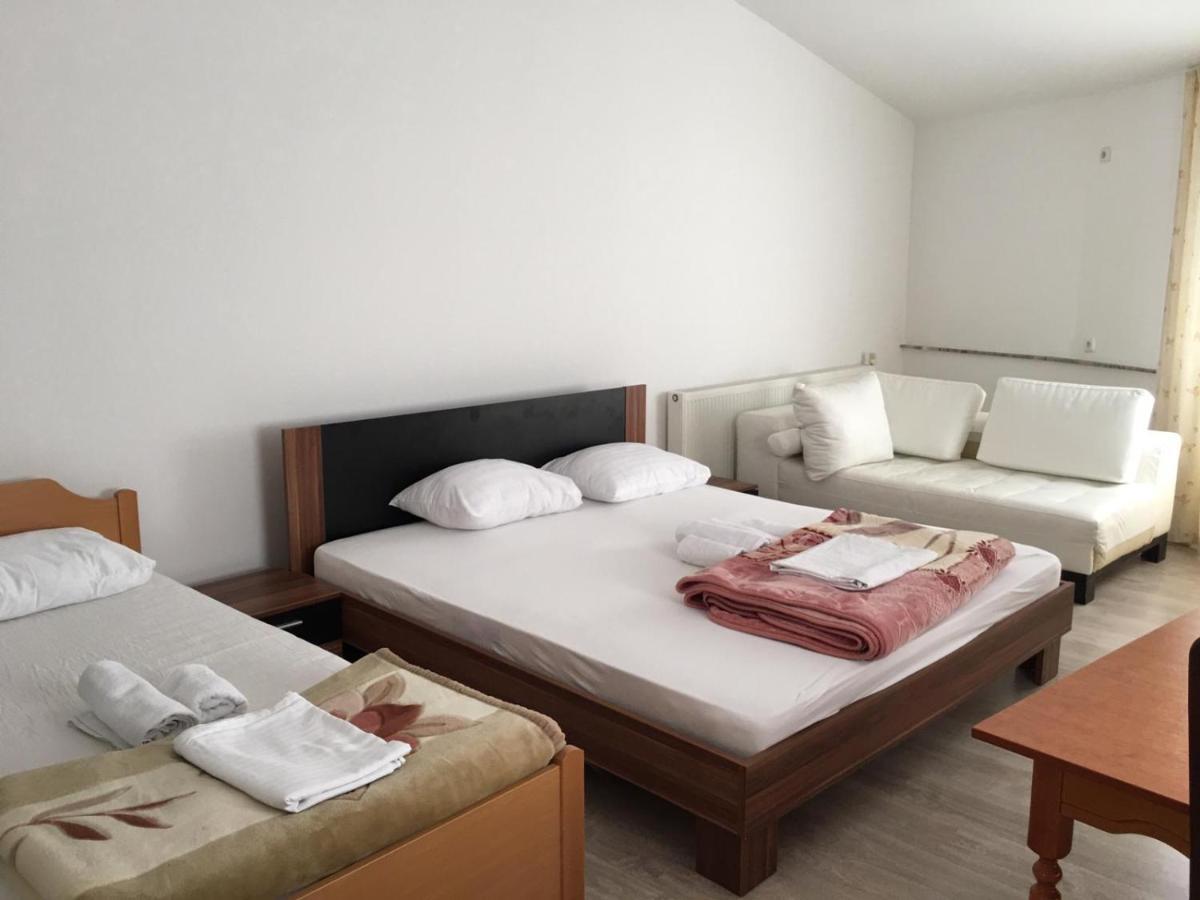 Hotel Diplomat Struga Eksteriør billede